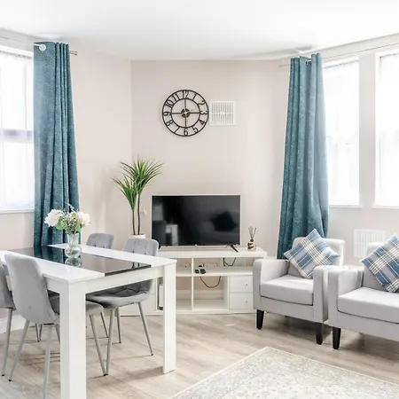 Perfect 1 Bedroom In Whitehall,