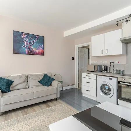 Perfect 1 Bedroom In Whitehall, * Bristol